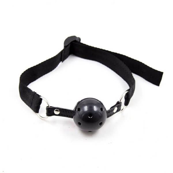 Ball gag forata nera in PVC Ø 4,5 cm OHMAMA