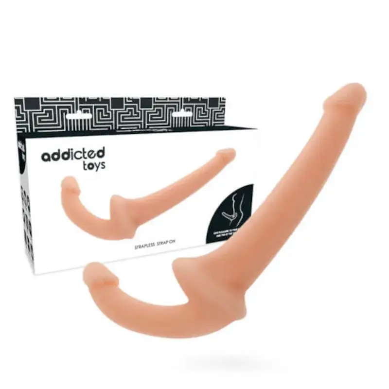 Strapless dildo carne in silicone e TPR da 18 cm ADDICTED TOYS