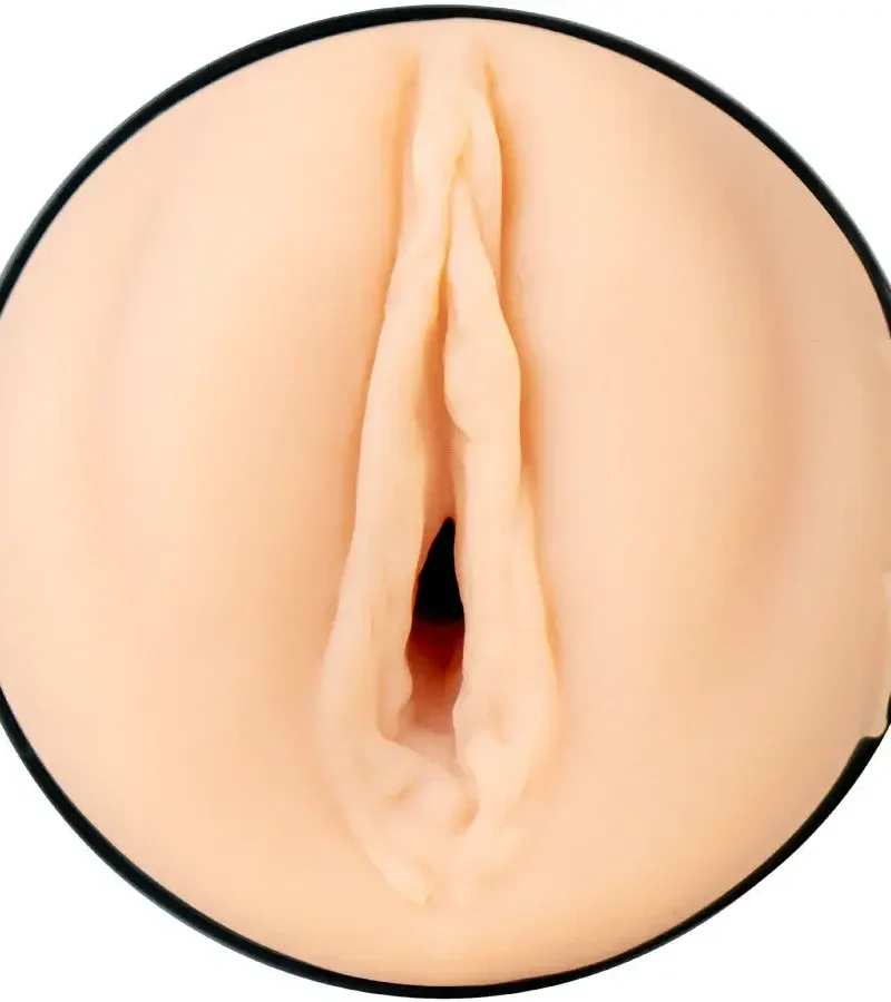 Masturbatore KIIROO con la vagina di Lacy Lennon